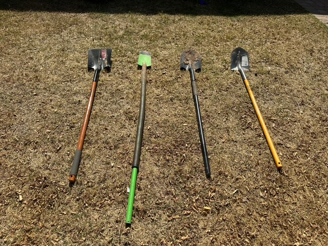 different shovel types and what they are good at